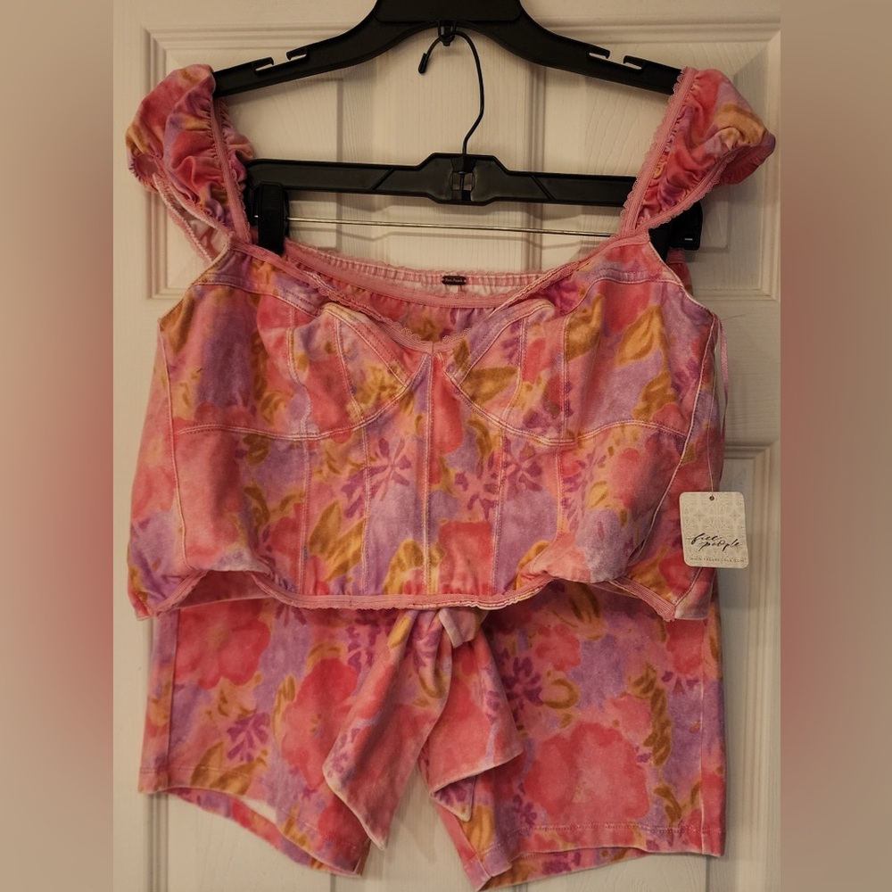 Free People Get Physical Set Pink Bustier Crop Top Biker Shorts Set Size Medium - Picture 5 of 14